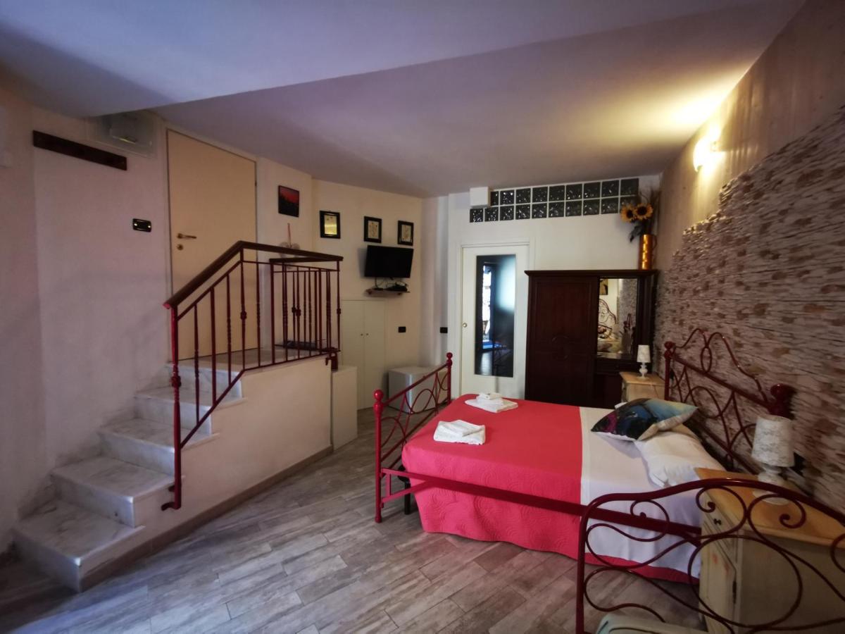 Michela Rooms Riomaggiore Exteriör bild