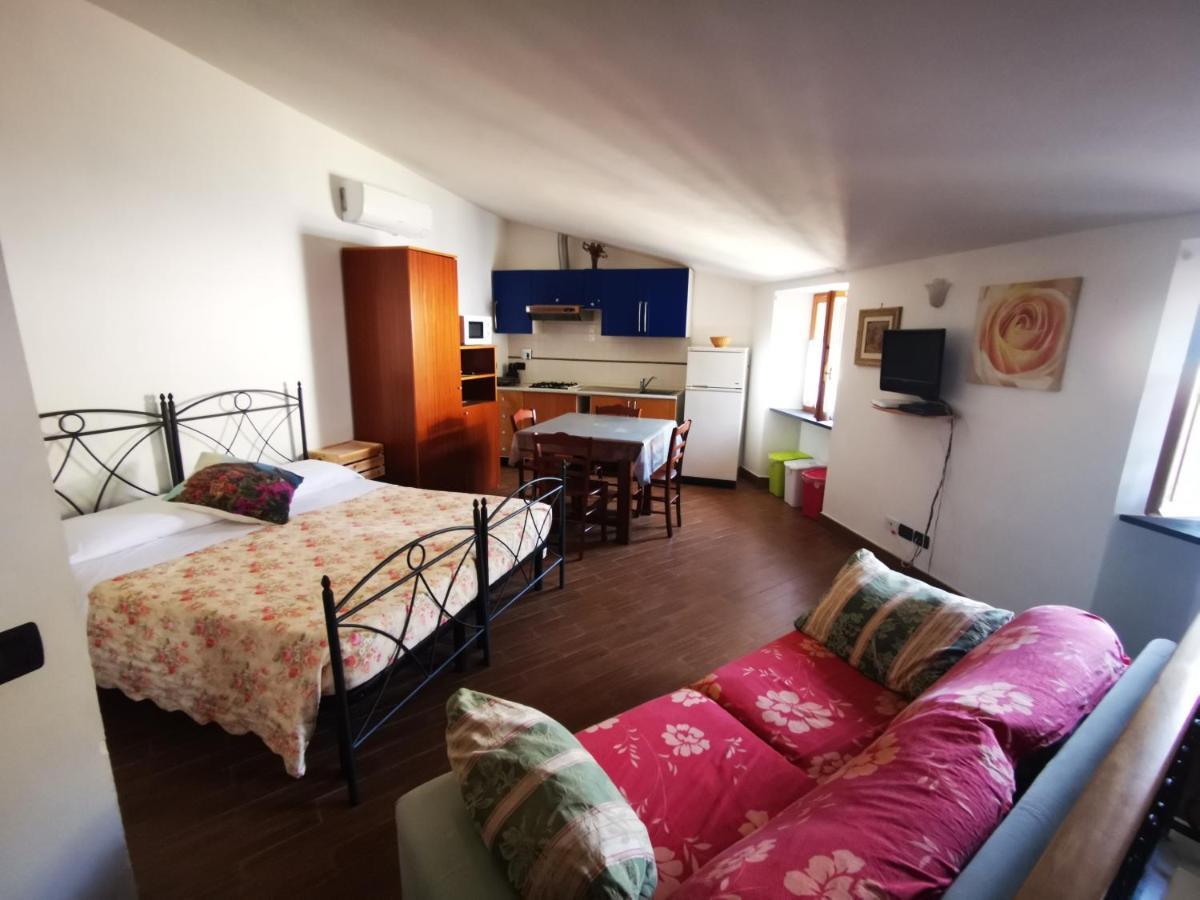 Michela Rooms Riomaggiore Exteriör bild
