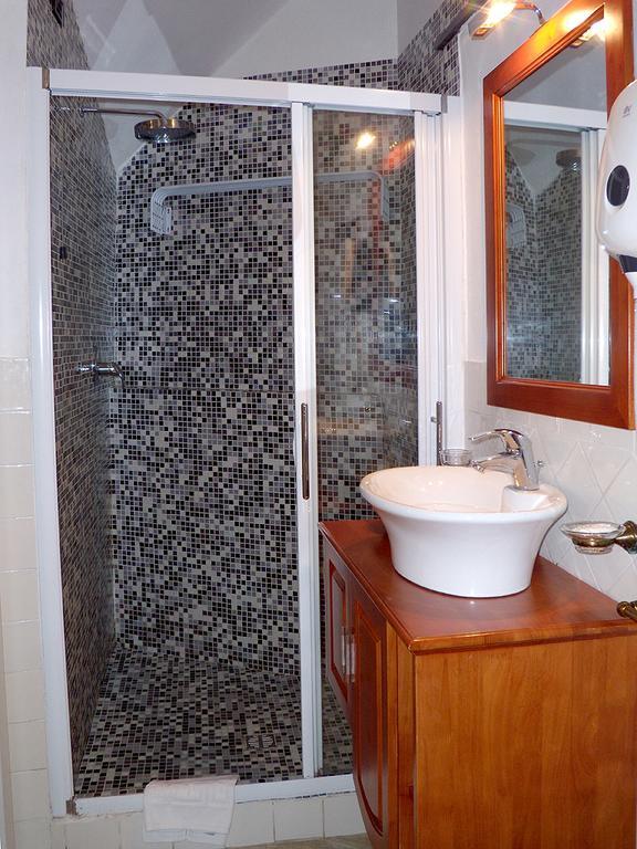 Michela Rooms Riomaggiore Exteriör bild