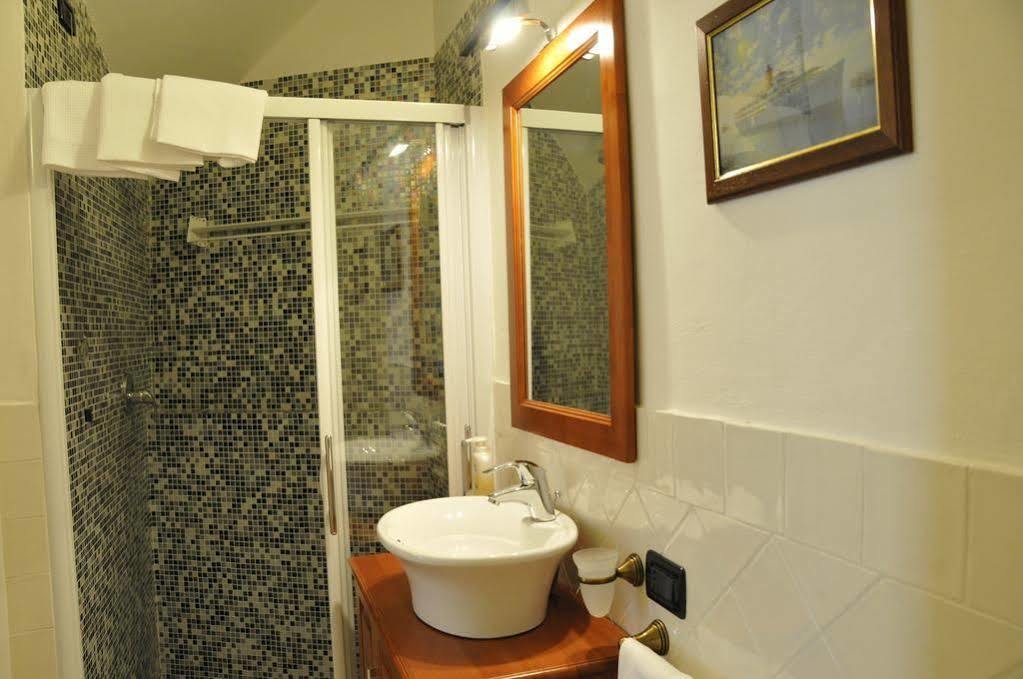 Michela Rooms Riomaggiore Exteriör bild